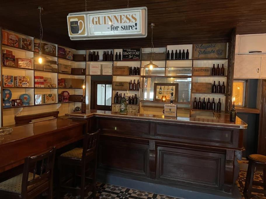 הוילה קהרסיבין Tw O Connell Old World Irish Pub מראה חיצוני תמונה